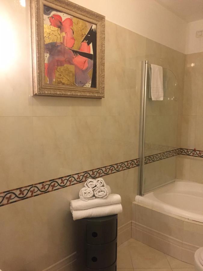 Joy Bed And Breakfast Albissola Marina Bagian luar foto