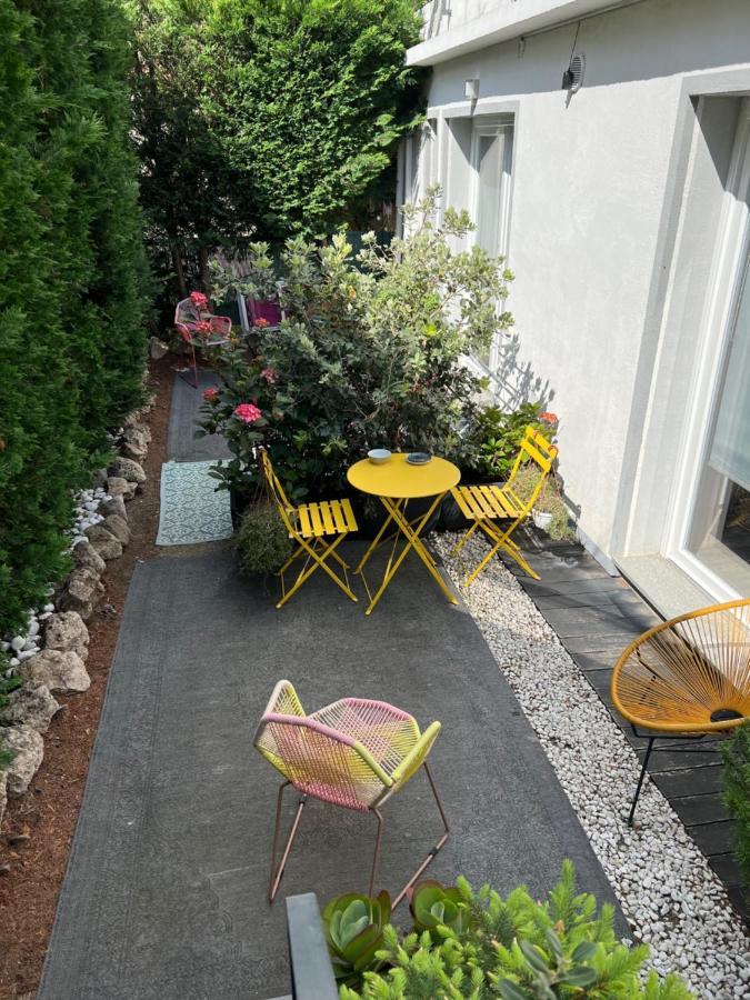 Joy Bed And Breakfast Albissola Marina Bagian luar foto
