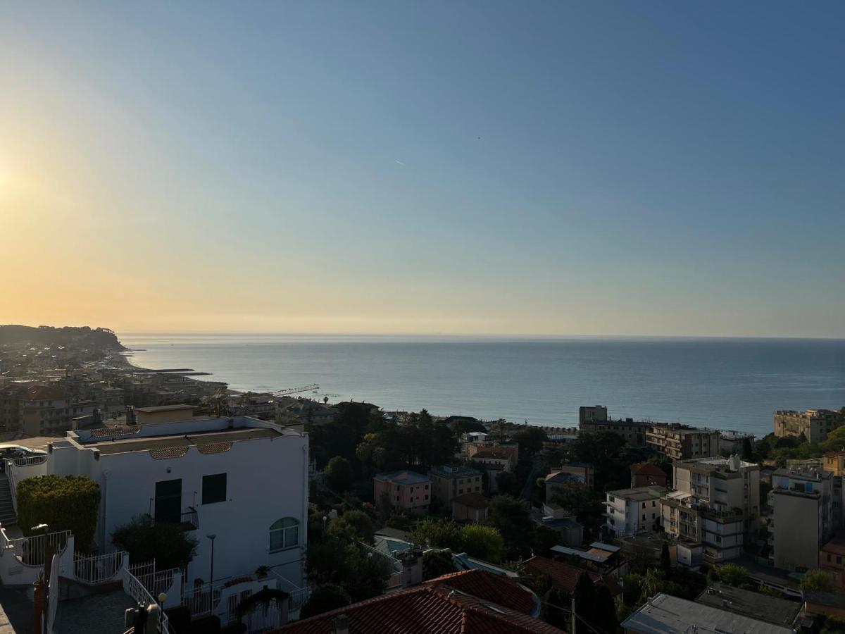 Joy Bed And Breakfast Albissola Marina Bagian luar foto