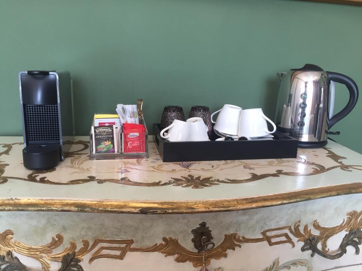 Joy Bed And Breakfast Albissola Marina Bagian luar foto